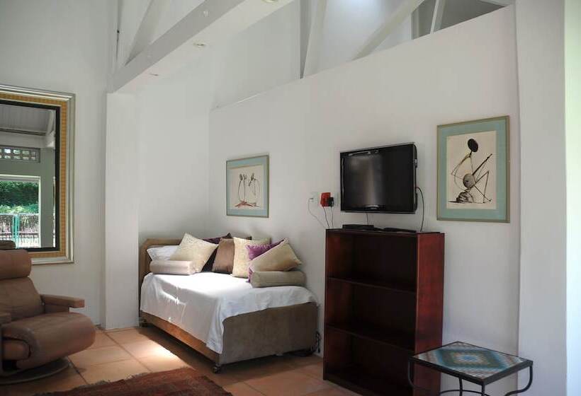 פנסיון Fifteen On Orange