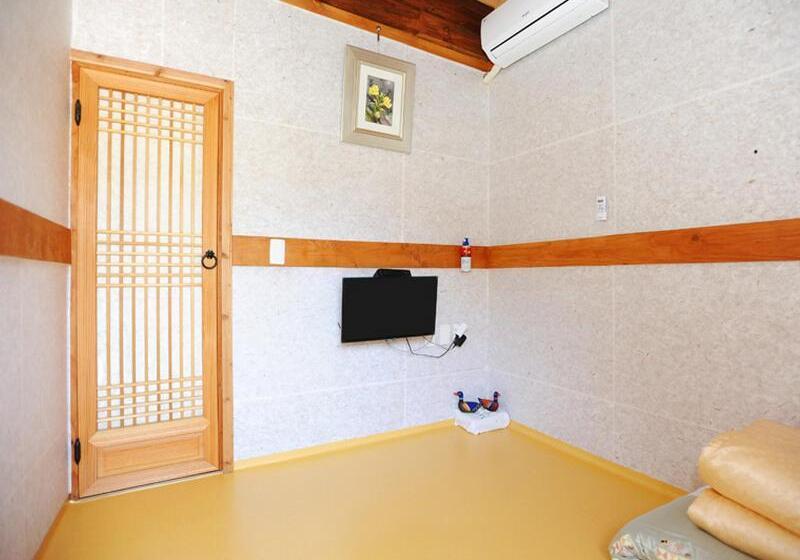 펜션 Happiness Full Hanok Guesthouse
