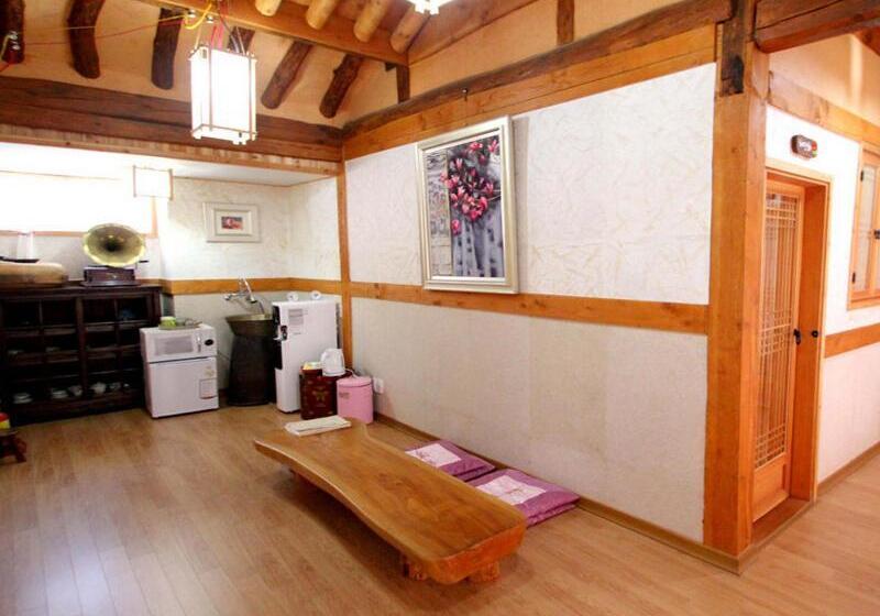 펜션 Happiness Full Hanok Guesthouse