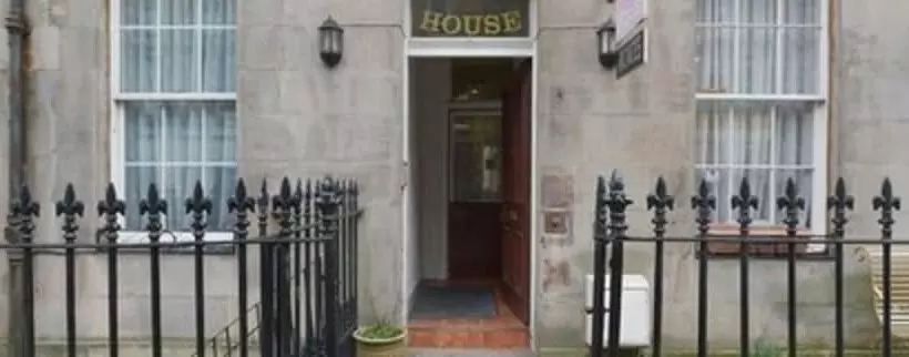 پانسیون Sakura Edinburgh Guest House