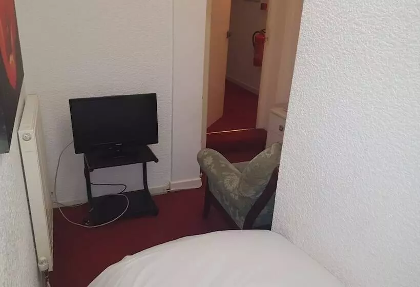 پانسیون Sakura Edinburgh Guest House