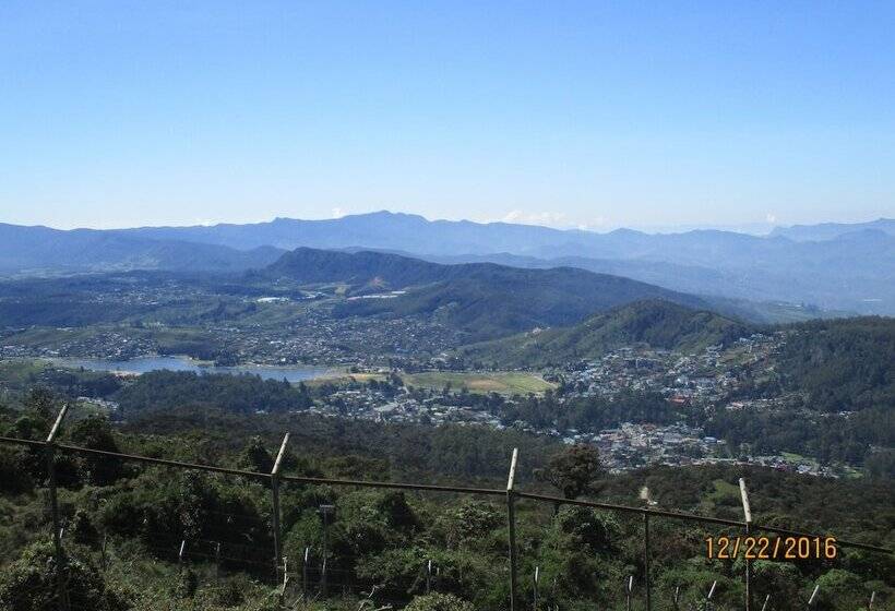 פנסיון Andrews Hostel