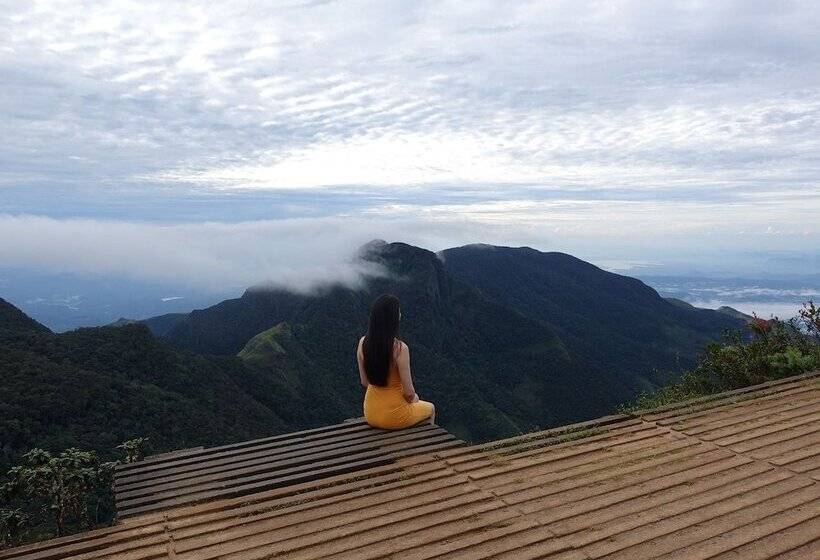 פנסיון Andrews Hostel