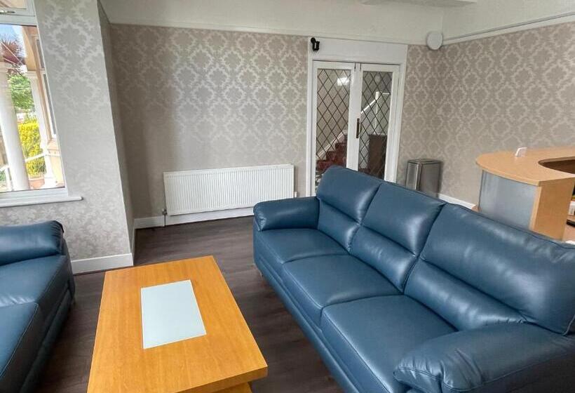 Queens Hotel, Skegness