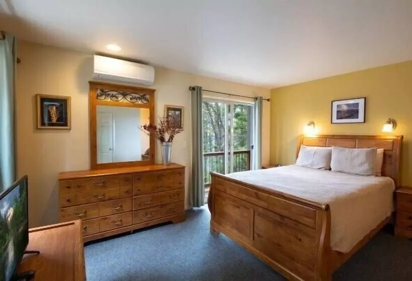 Scenic Wonders Falcon S Nest 3 Bedrooms