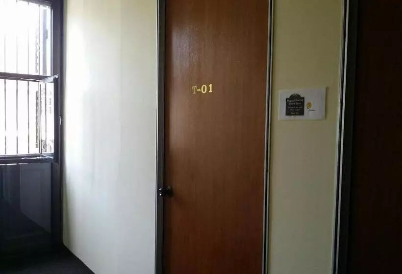 Muntri House   Hostel