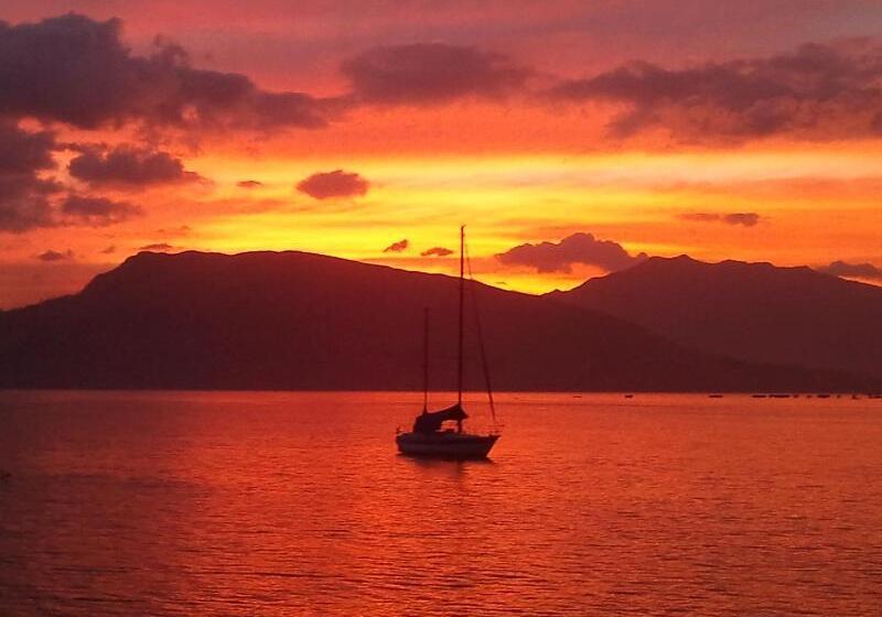 Blue Rock Beach Resort