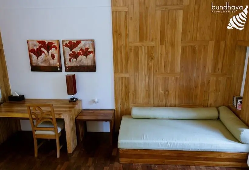 Bundhaya Villas