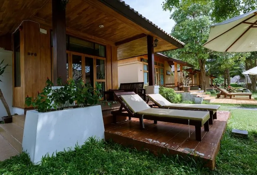 Bundhaya Villas