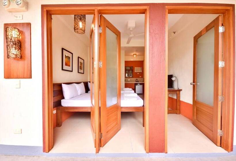 فندق Agos Boracay Rooms + Beds
