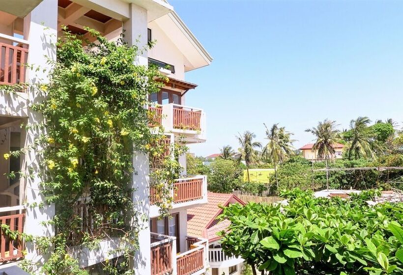 فندق Agos Boracay Rooms + Beds