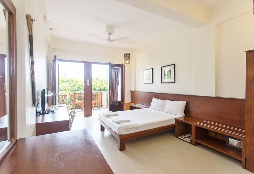فندق Agos Boracay Rooms + Beds