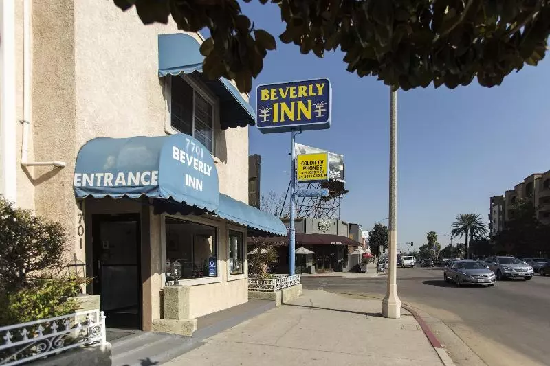 בית מלון כפרי Beverly Inn