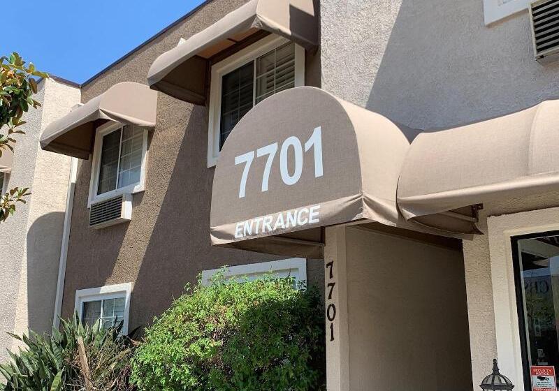 בית מלון כפרי Beverly Inn