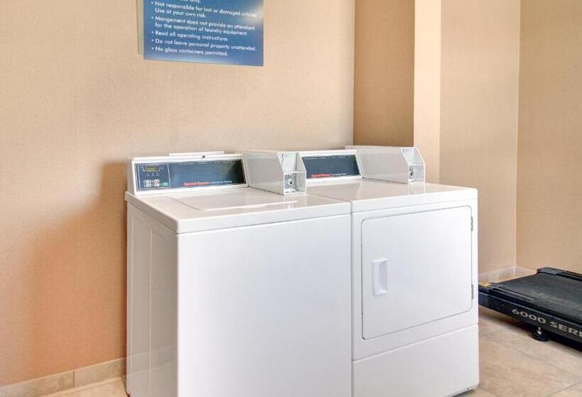 Szálloda Cobblestone Inn & Suites   Big Lake