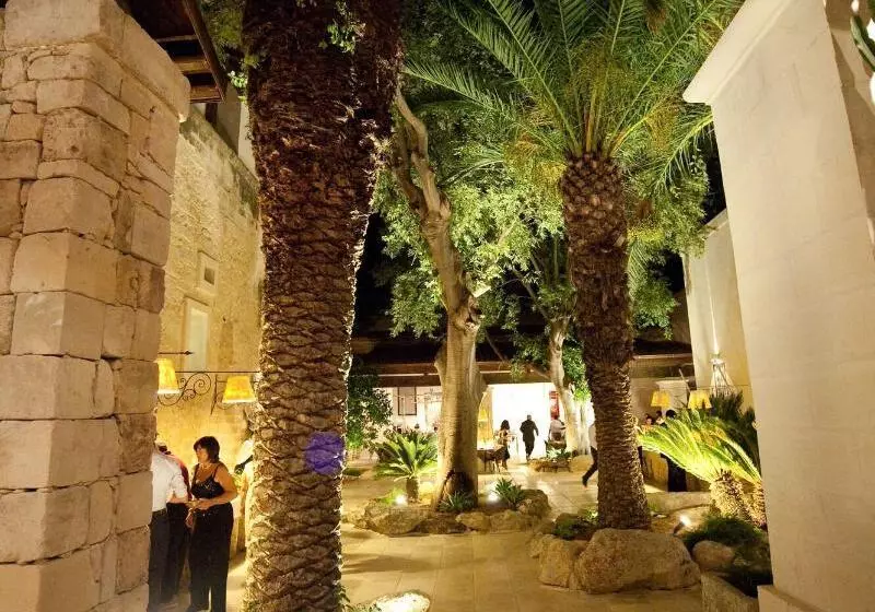 هتل Torre Del Parco