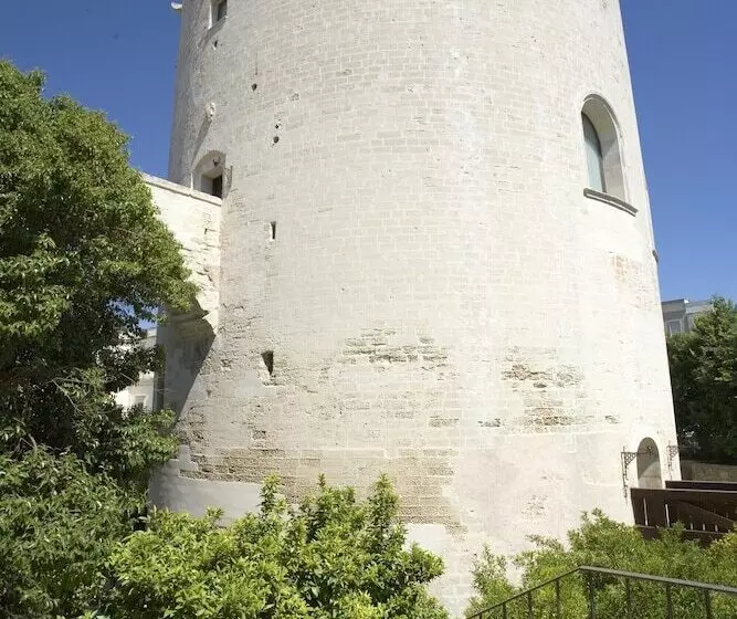 هتل Torre Del Parco