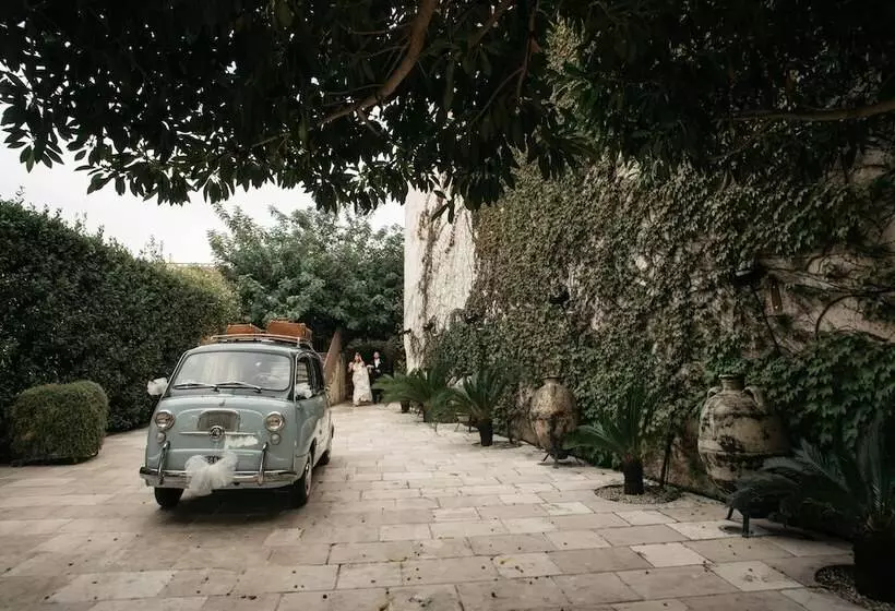 هتل Torre Del Parco