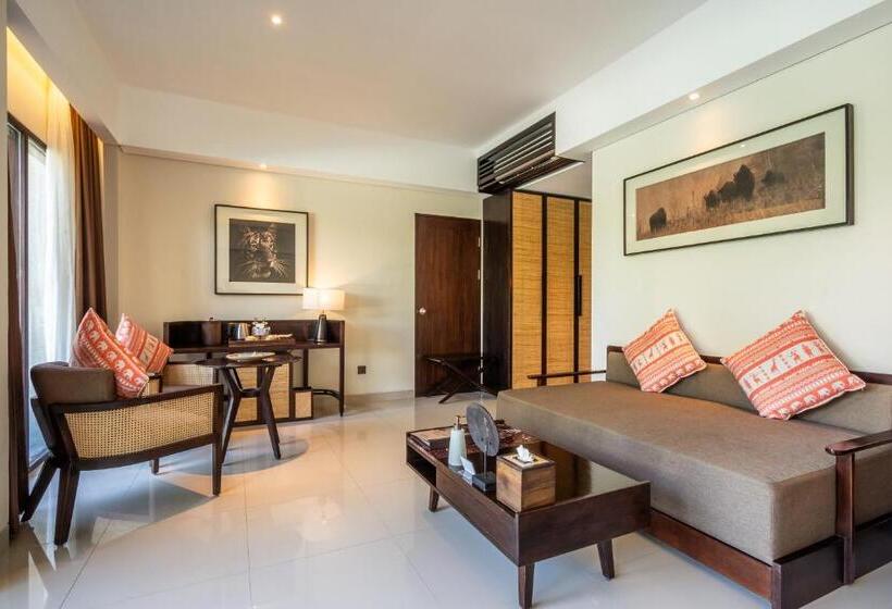 Отель Sanctoo Suites & Villas