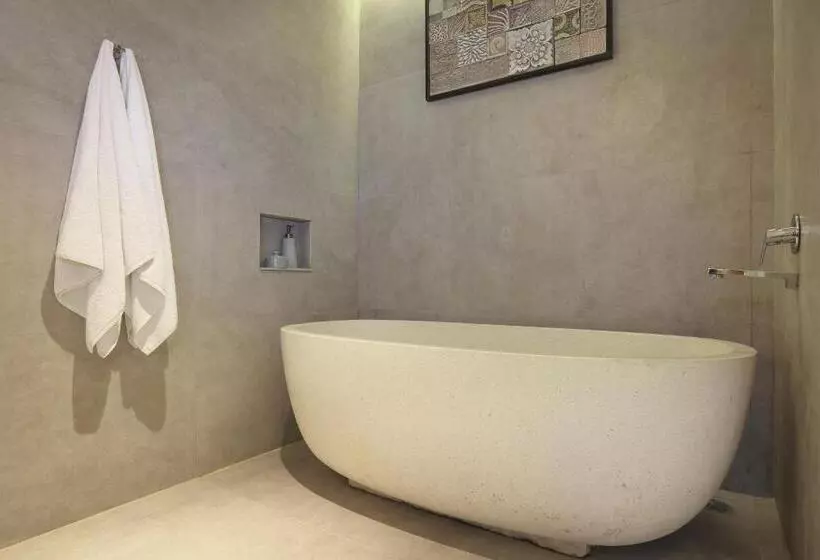 Отель Sanctoo Suites & Villas