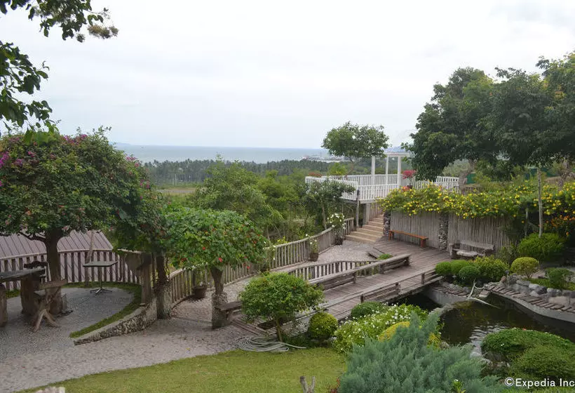 Hotel Sarangani Highlands Garden