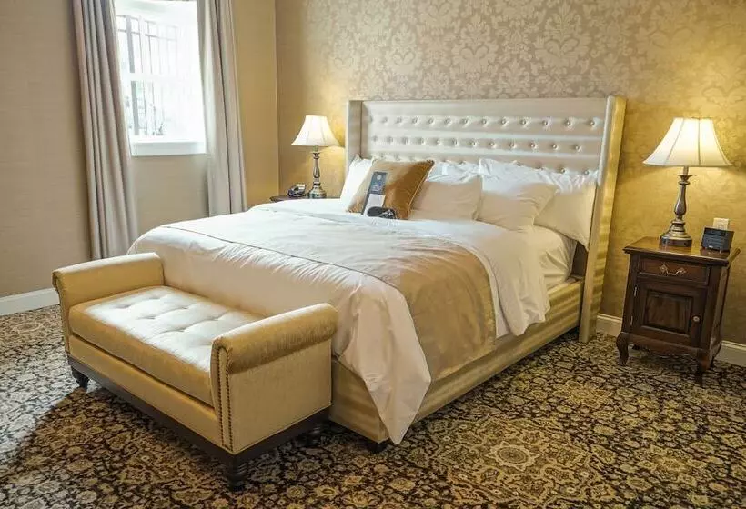 בית מלון כפרי The Mount Vernon Grand