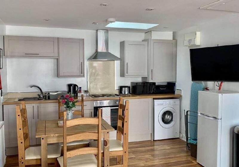 فندق The Royal Oak