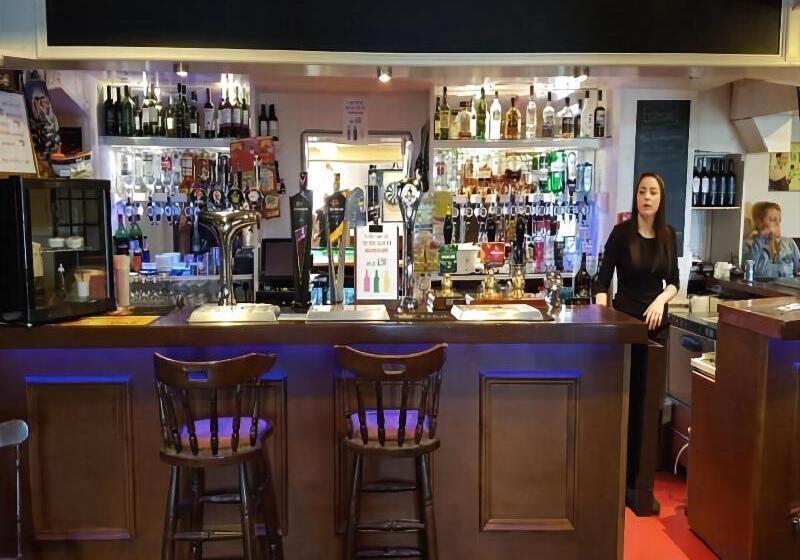 فندق The Royal Oak