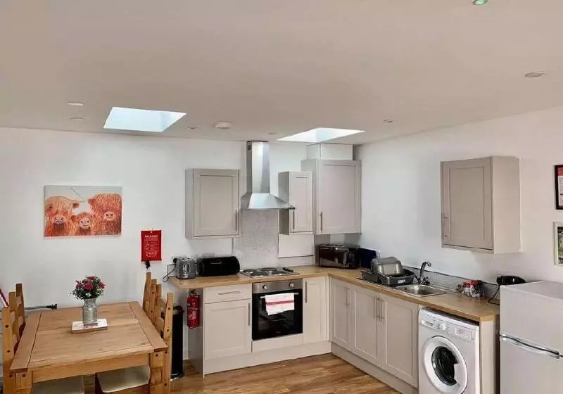 בית מלון כפרי The Royal Oak