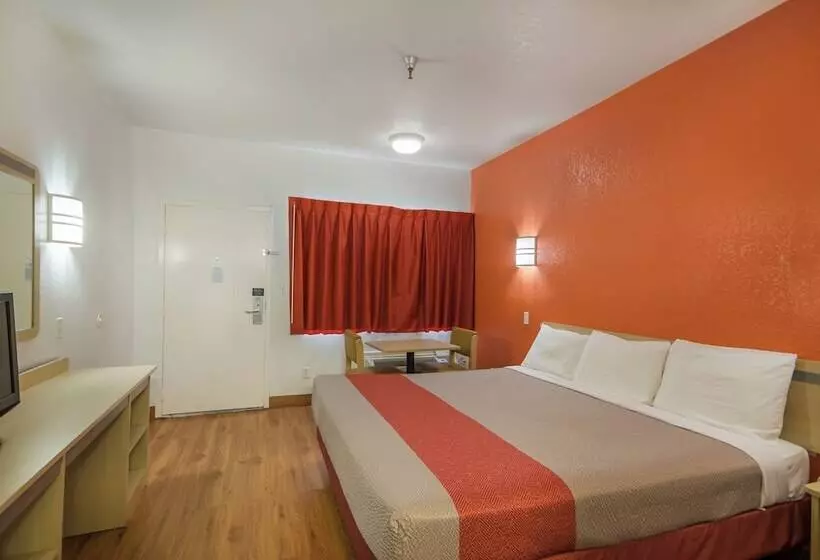 モーテル Americas Best Value Inn & Suites Humble