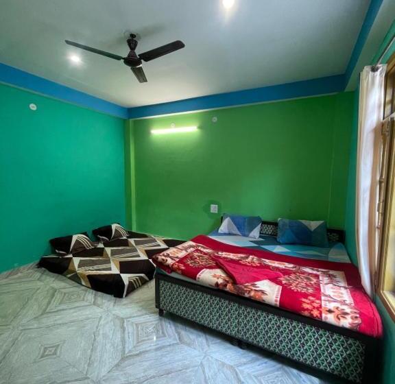 호스텔 Chojh Inn Guest House