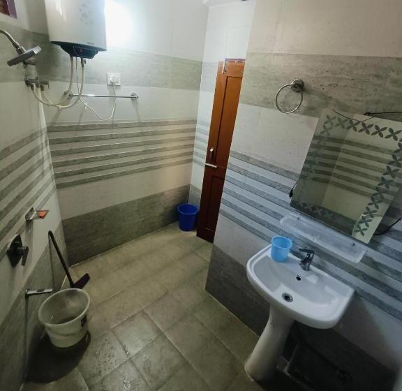 호스텔 Chojh Inn Guest House