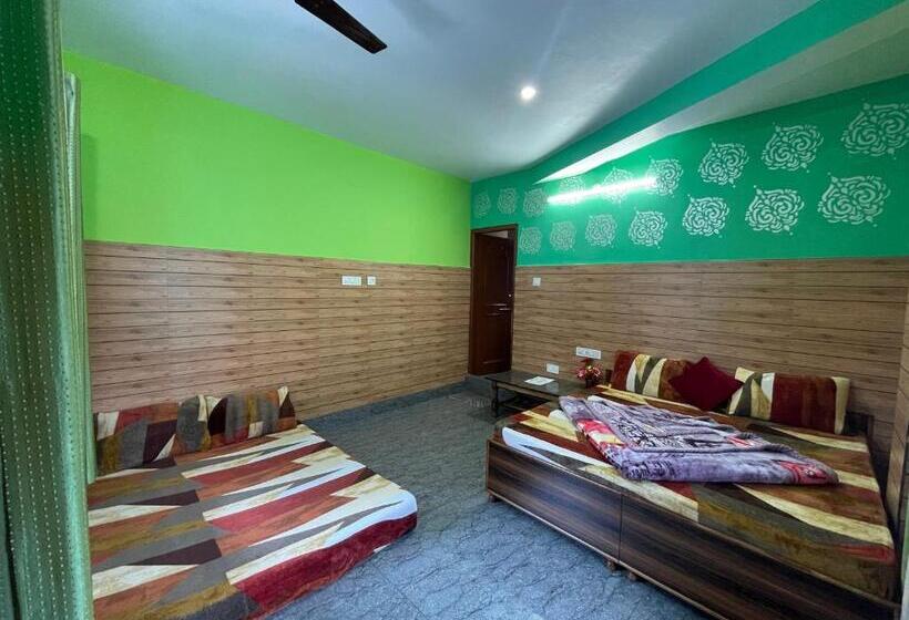 호스텔 Chojh Inn Guest House