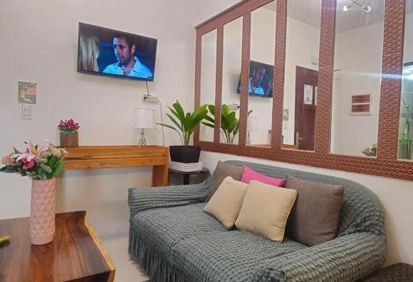 Cozy 3br Unit Near Mines View