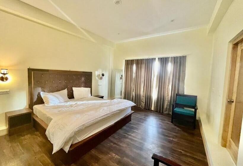 Hotel Bergo Residency Leh