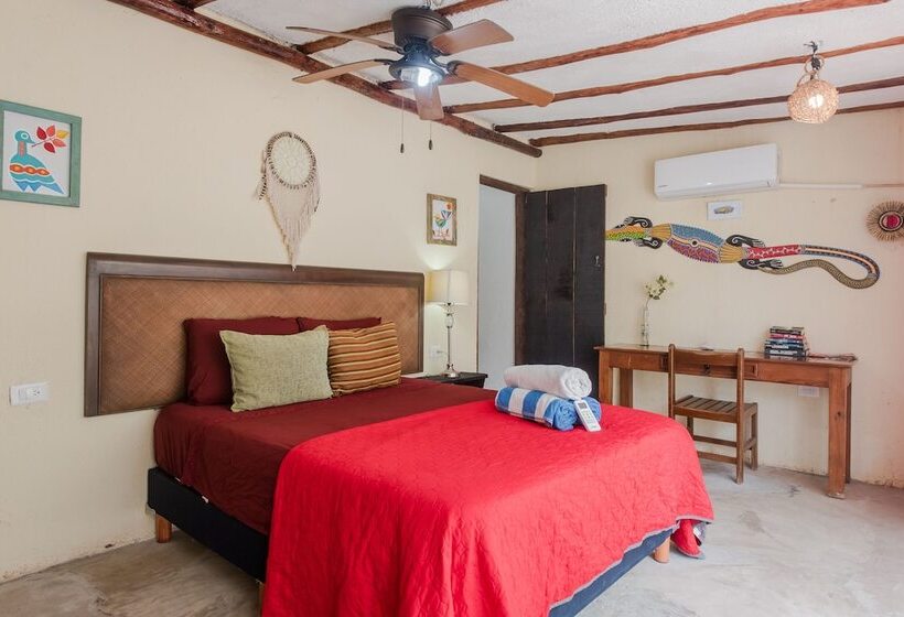 هتل کپسول Eco Rooms Tulum