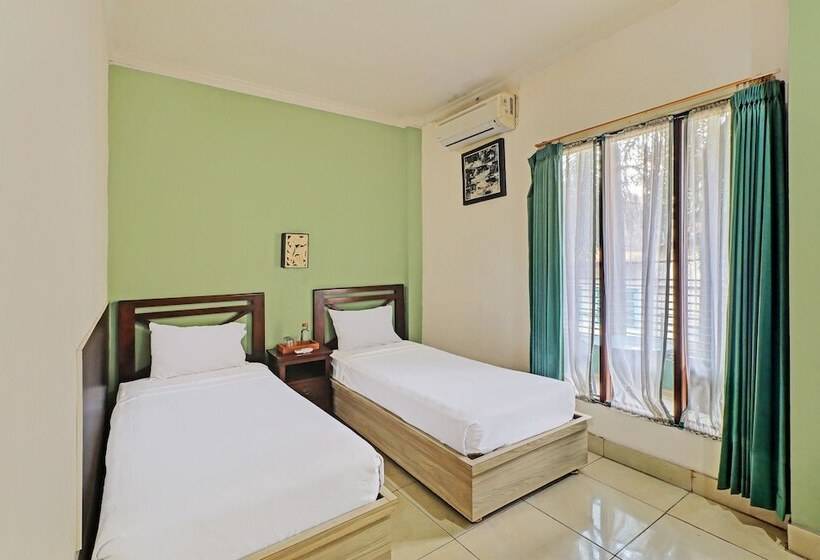 فندق Oyo 92439 Tower Klungkung