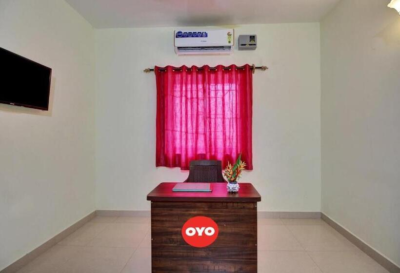 ホテル Oyo Flagship 81058 Rose Guesthouse