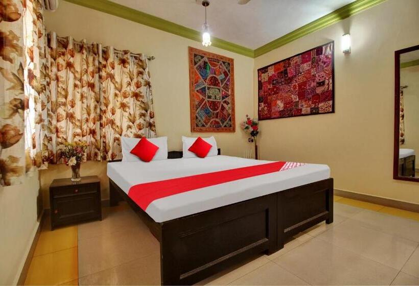 호텔 Oyo Flagship 81058 Rose Guesthouse