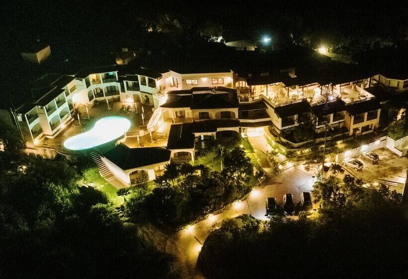 Отель Pedra Santa