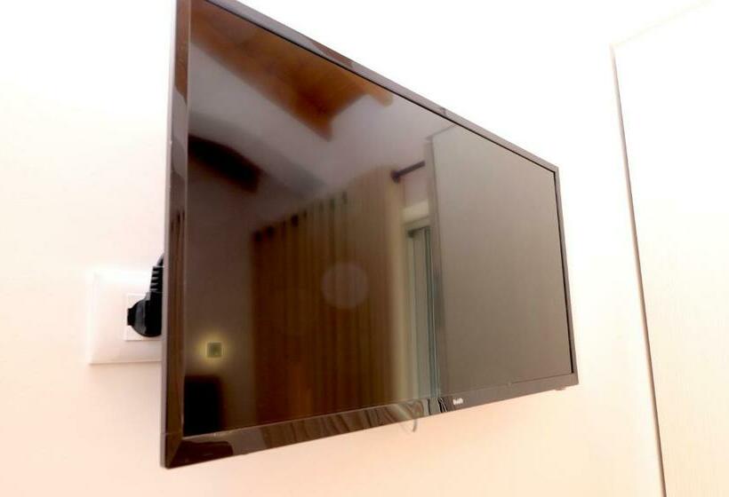 Auberge Hôtelière Fegi Rooms