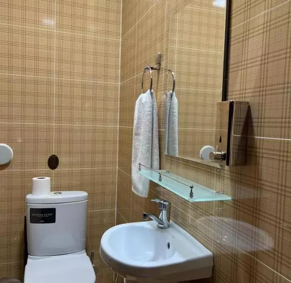 Hayot Hostel