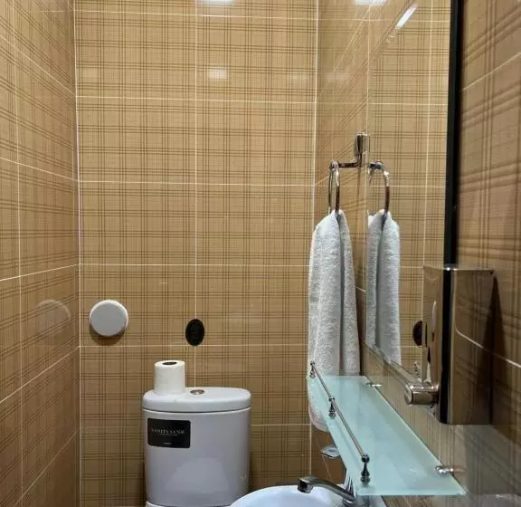 Hayot Hostel