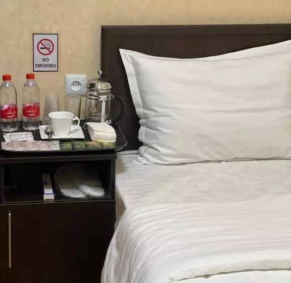 Hayot Hostel