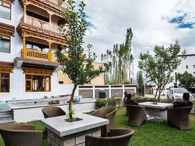 ホテル The Gawaling Ladakh