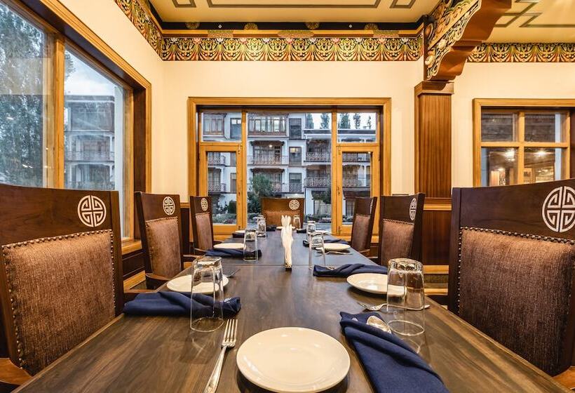 Hotel The Gawaling Ladakh