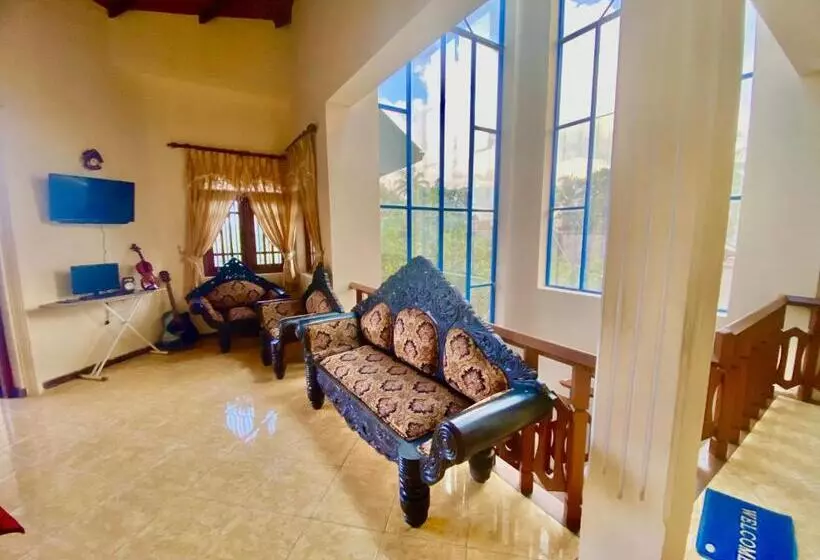 پانسیون Hikka Paradise Guest House