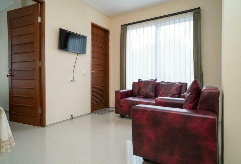 Szálloda Reddoorz Near Itdc Nusa Dua