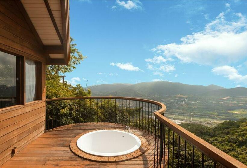 בית מלון כפרי Yalong Bay Earthly Paradise Birds Nest Resort (mountain Villas)