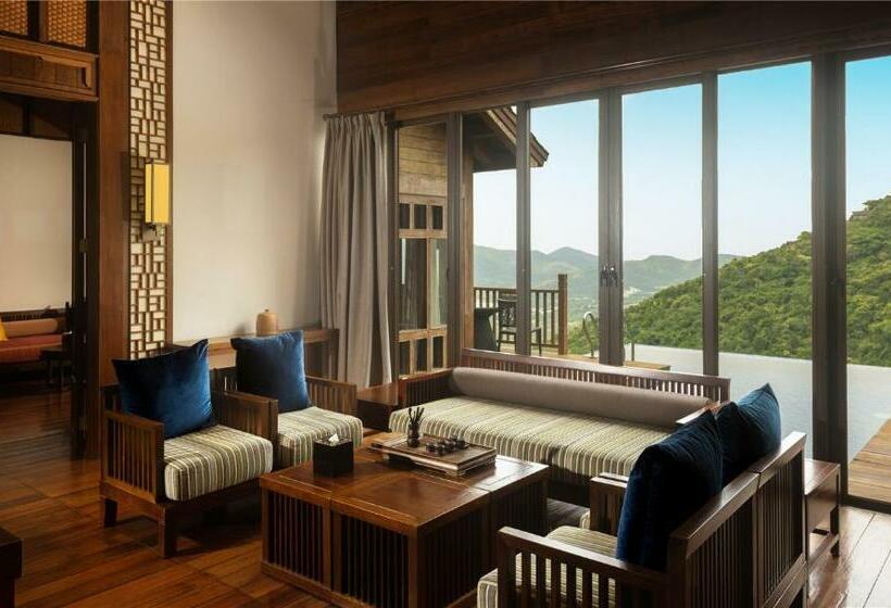 בית מלון כפרי Yalong Bay Earthly Paradise Birds Nest Resort (mountain Villas)